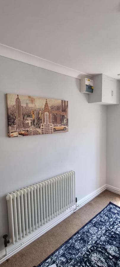 Diamond Harbour - Whole Huge Apartment - Wifi - Beach - Ramsgate Town Eksteriør bilde